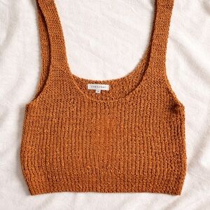 Crescent Knit Scoop-Neck Cropped Tank in Rust Orange